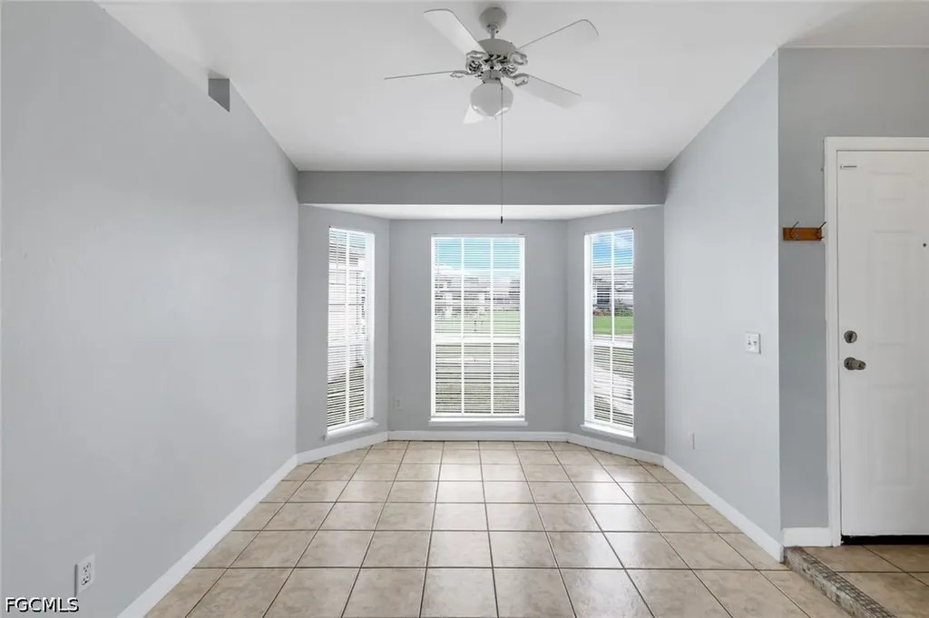 1409 SW 11th Place Cape Coral FL 33991