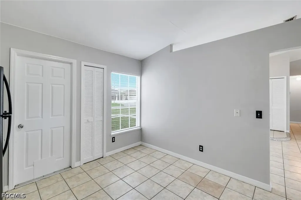 1409 SW 11th Place Cape Coral FL 33991
