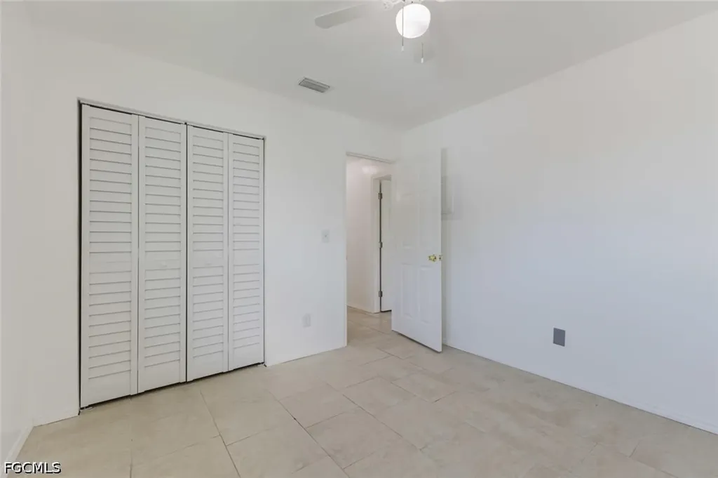 16595 Davis Road Fort Myers FL 33908