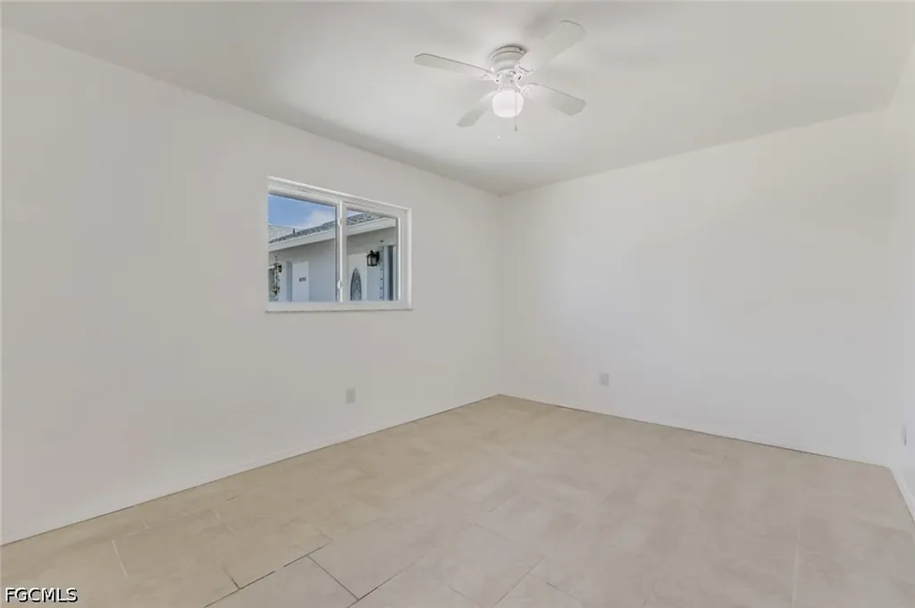 16595 Davis Road Fort Myers FL 33908