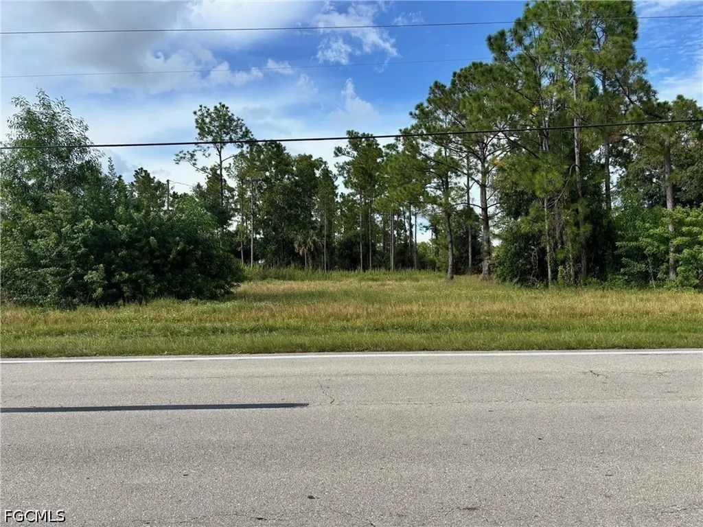 14 W 10th Street Lehigh Acres FL 33972