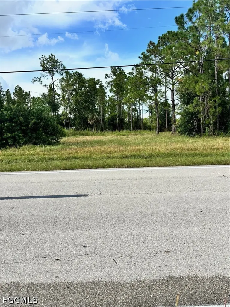 14 W 10th Street Lehigh Acres FL 33972