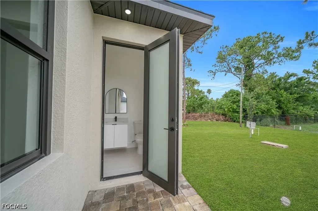 3312 3rd Street SW Lehigh Acres FL 33976