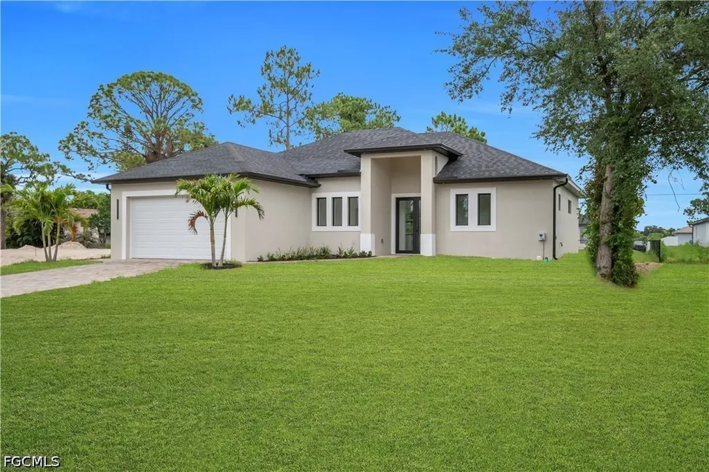 3312 3rd Street SW Lehigh Acres FL 33976
