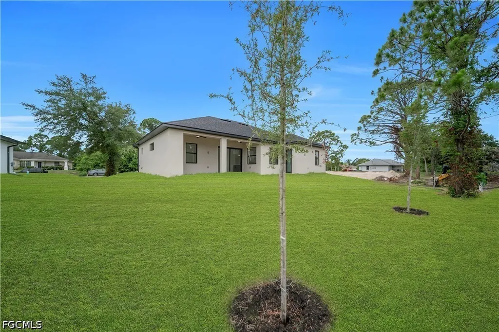 3312 3rd Street SW Lehigh Acres FL 33976