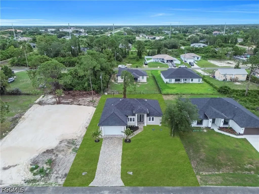 3312 3rd Street SW Lehigh Acres FL 33976