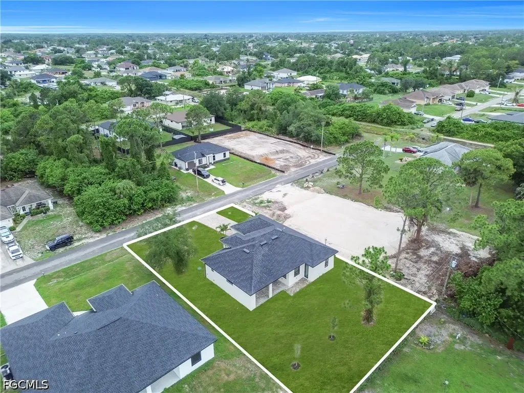 3312 3rd Street SW Lehigh Acres FL 33976