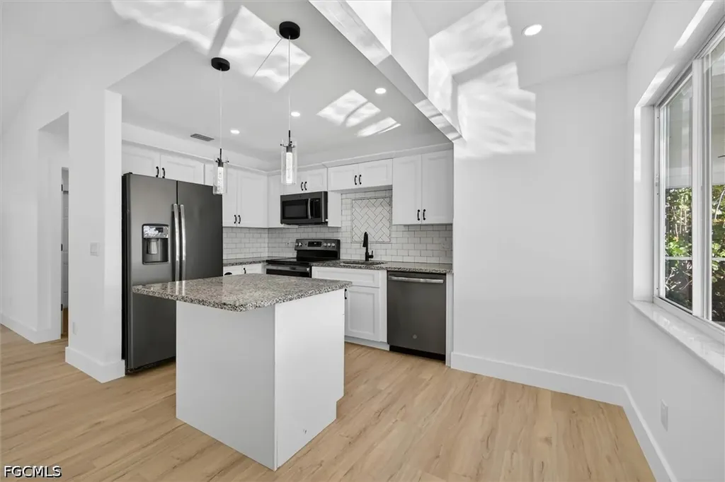 18521 Phlox Drive Fort Myers FL 33967