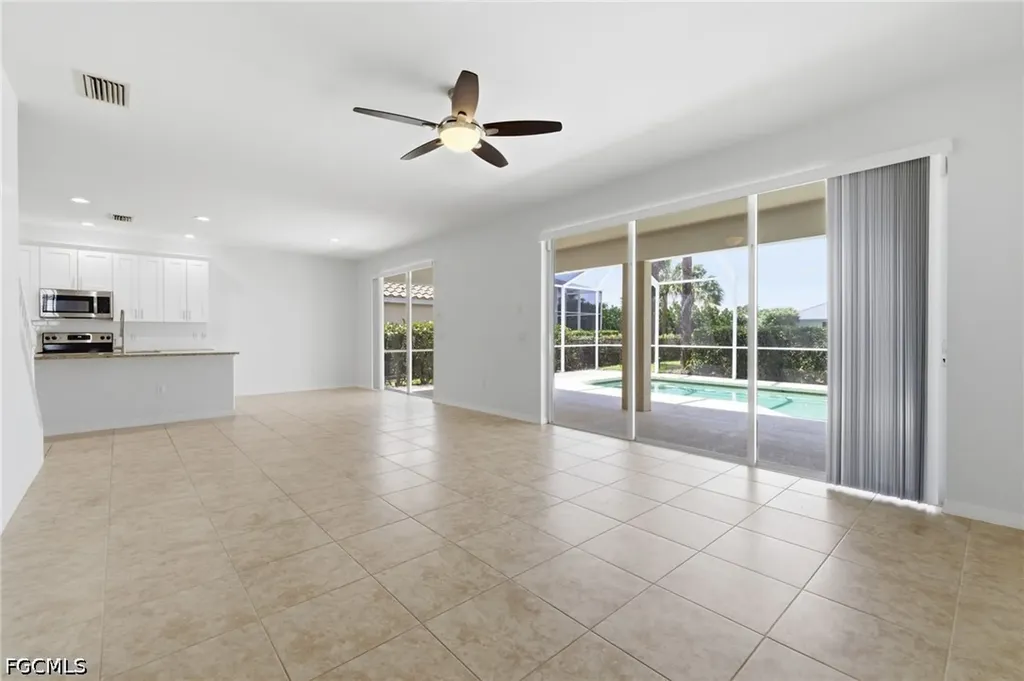 2639 Bellingham Court Cape Coral FL 33991