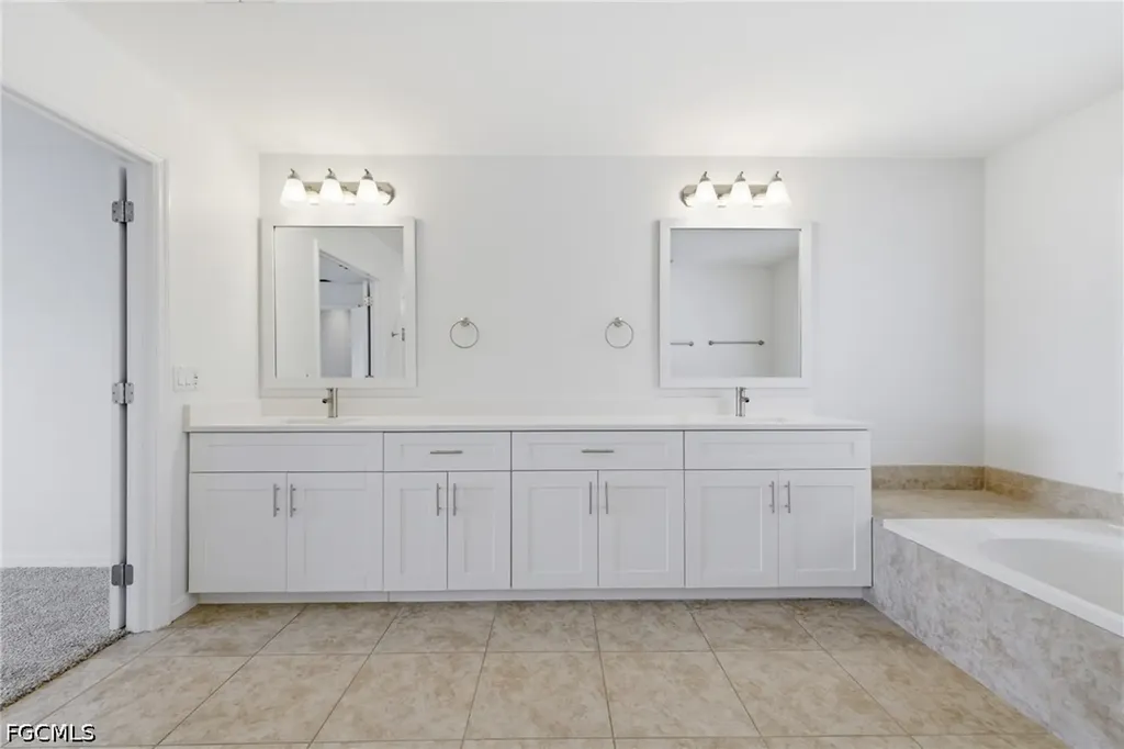 2639 Bellingham Court Cape Coral FL 33991