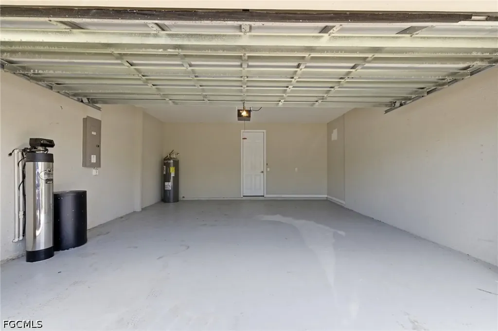 2639 Bellingham Court Cape Coral FL 33991