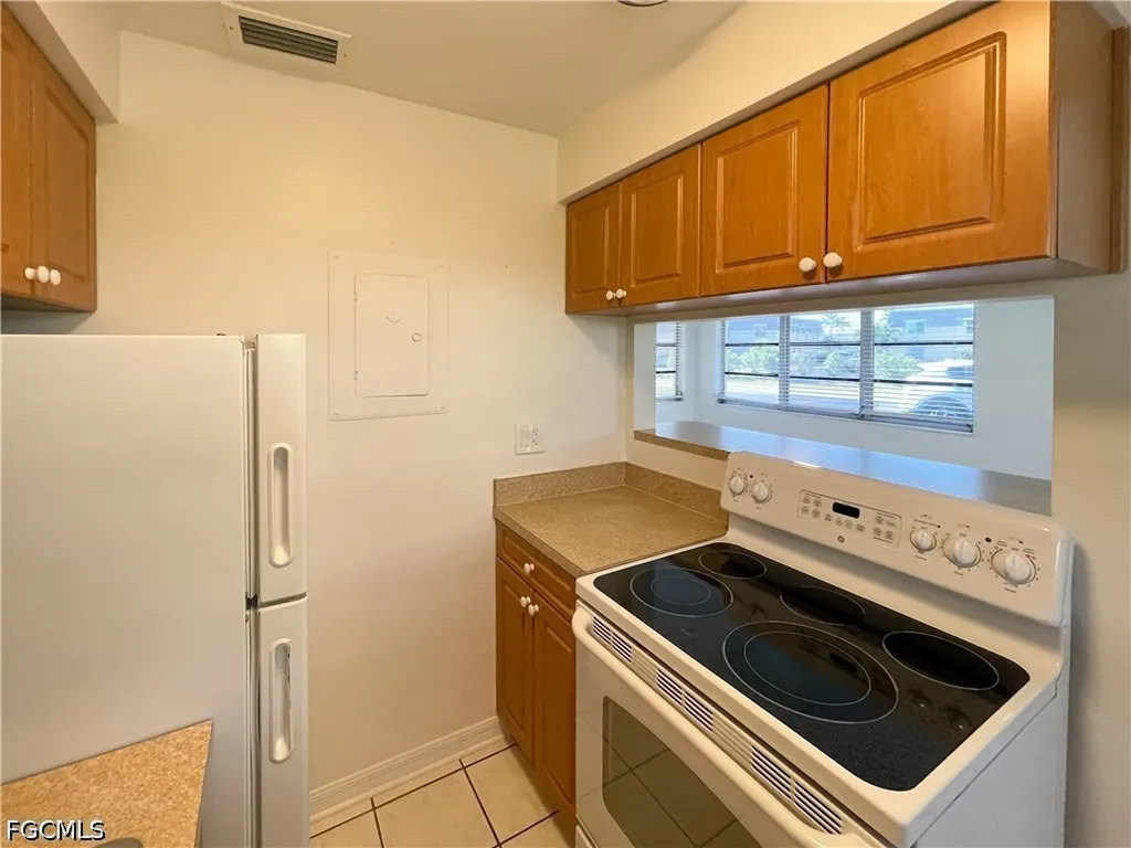 4009 SE 19th Avenue Cape Coral FL 33904