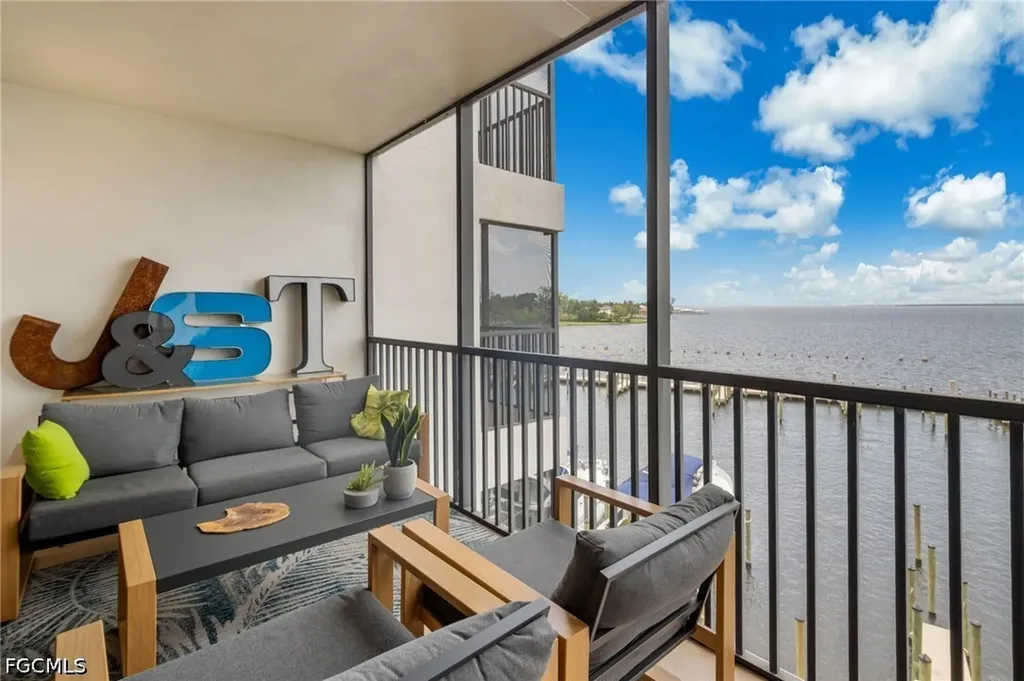 1920 Virginia Avenue Fort Myers FL 33901