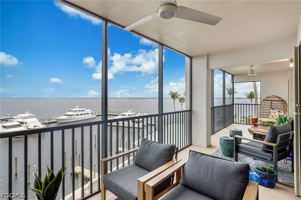 1920 Virginia Avenue Fort Myers FL 33901