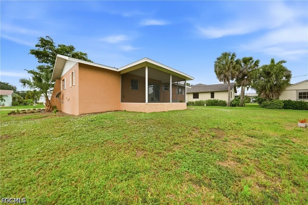 2620 Wisteria Place Punta Gorda FL 33950