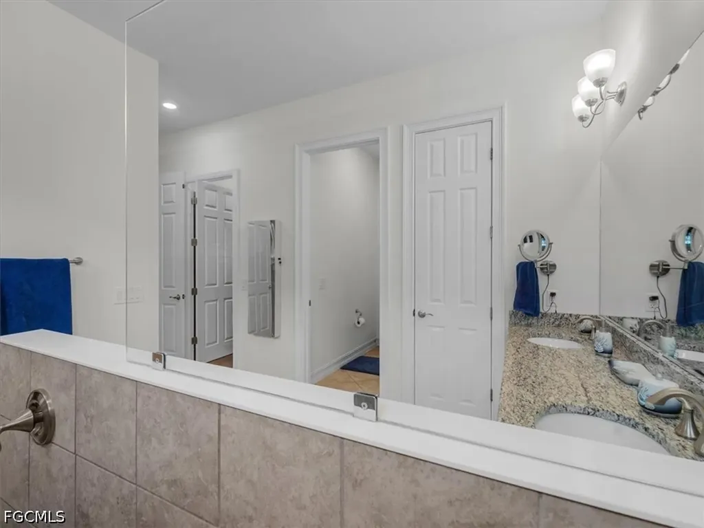 3271 Baravaldo Circle Cape Coral FL 33909