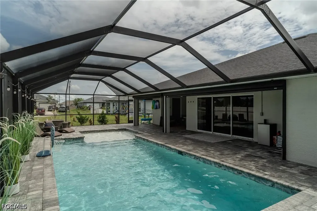 1319 NW 15th Place Cape Coral FL 33993