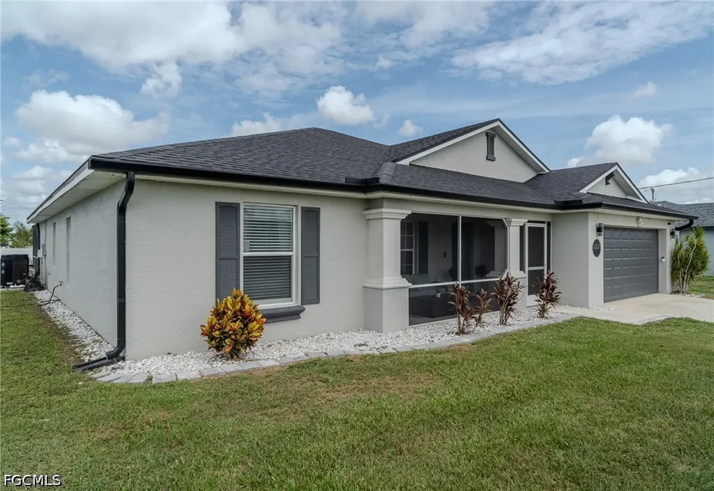 1319 NW 15th Place Cape Coral FL 33993