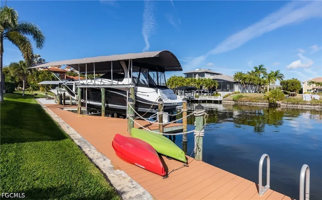 1525 SW 57th Terrace Cape Coral FL 33914