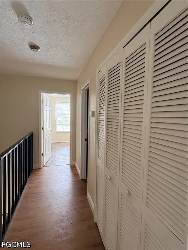 4514 SW 8th Place Cape Coral FL 33914