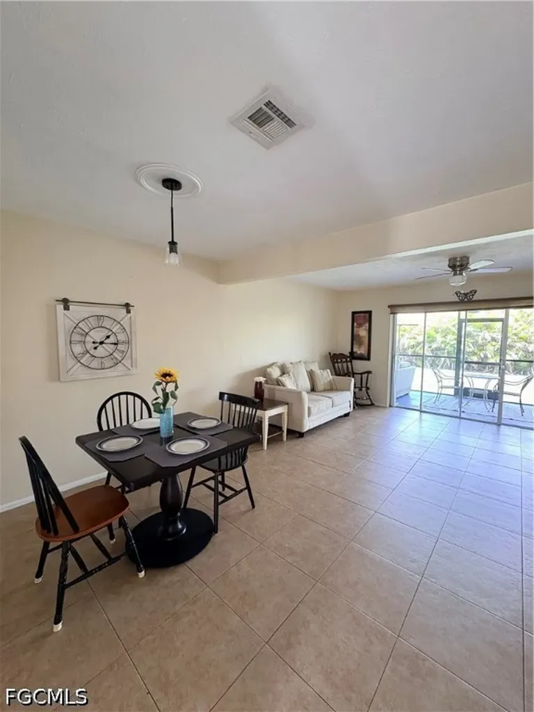 4514 SW 8th Place Cape Coral FL 33914