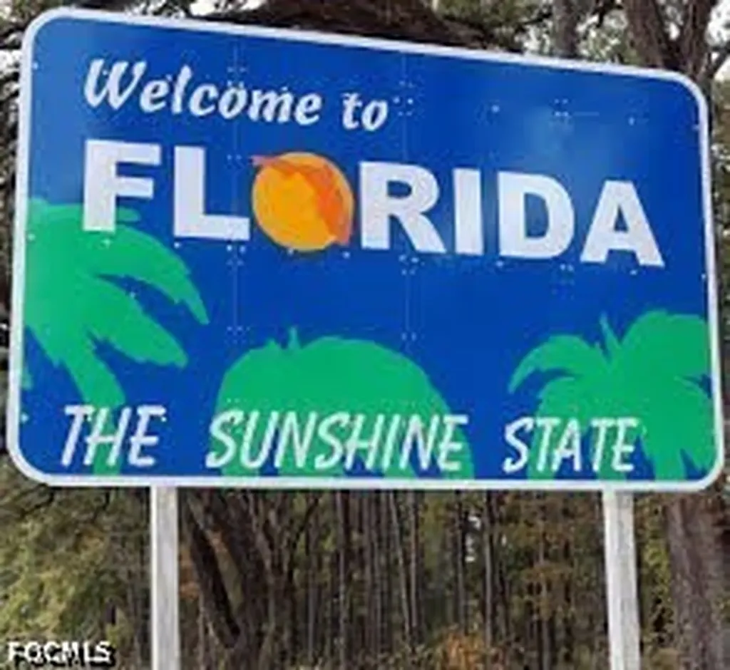 1248 Cordoba Street E Lehigh Acres FL 33974
