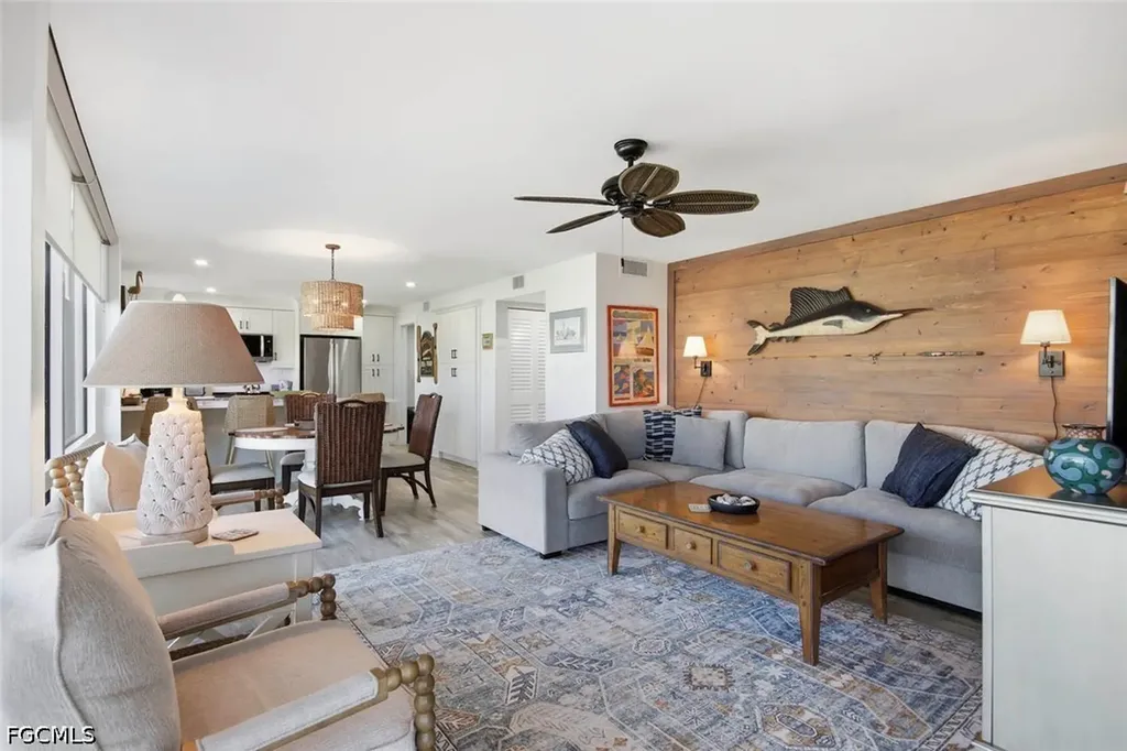 2265 W Gulf Drive Sanibel FL 33957