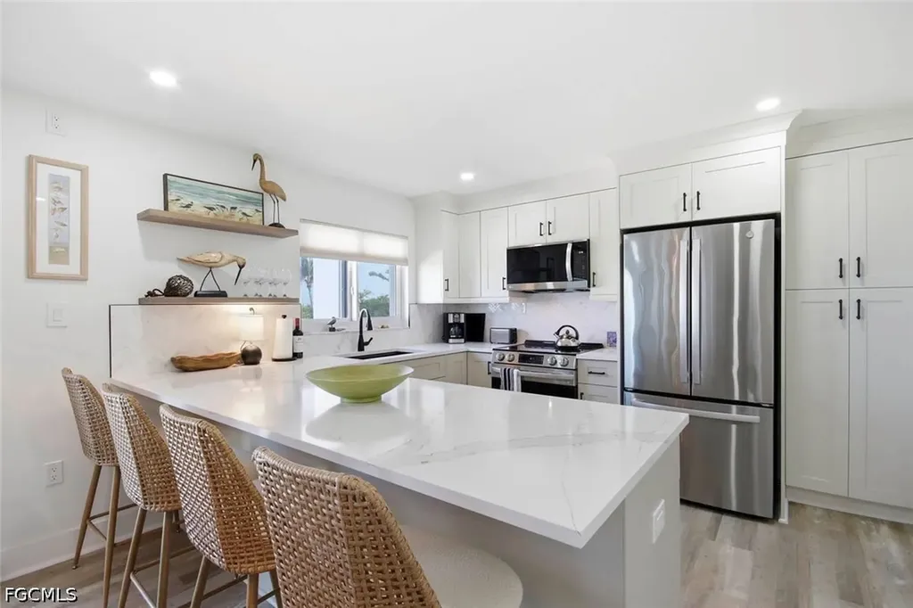 2265 W Gulf Drive Sanibel FL 33957