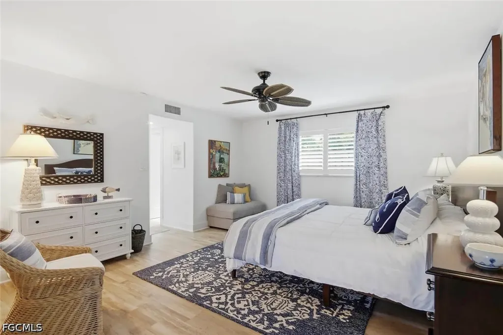 2265 W Gulf Drive Sanibel FL 33957
