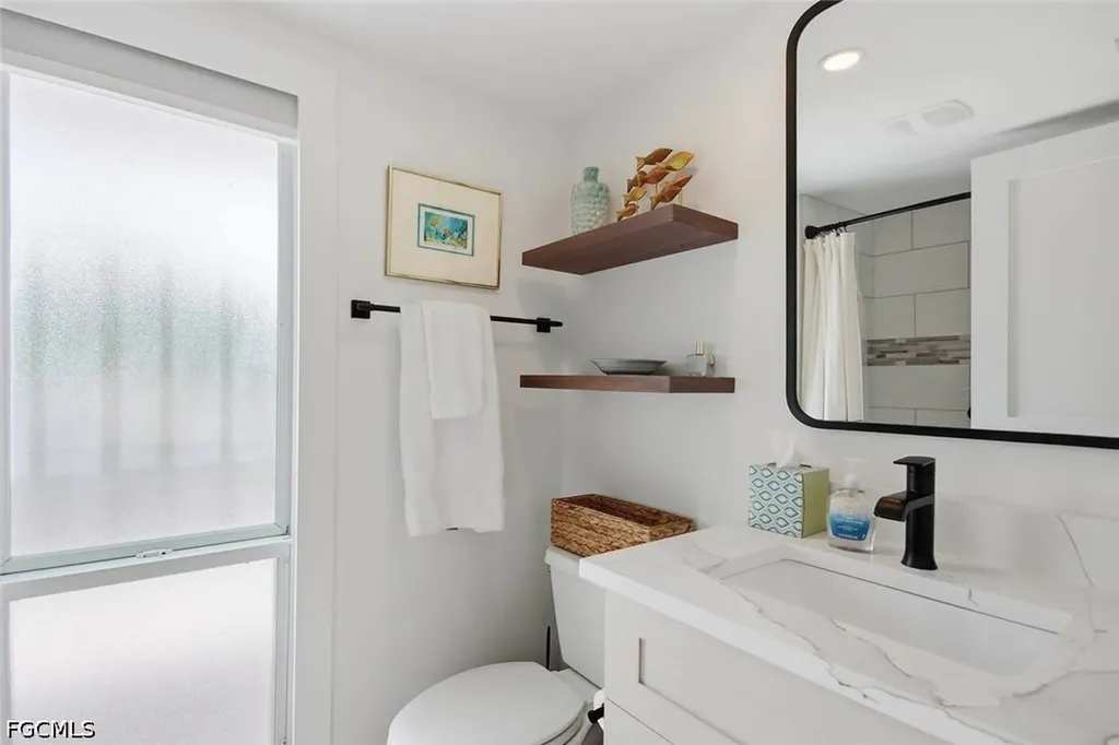 2265 W Gulf Drive Sanibel FL 33957