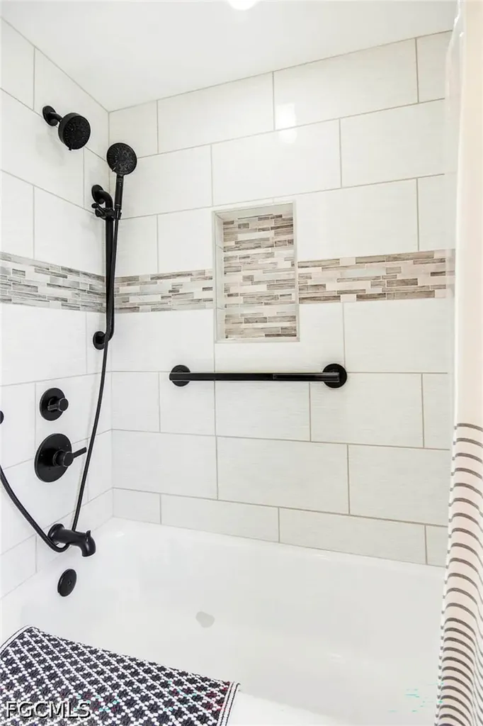 2265 W Gulf Drive Sanibel FL 33957