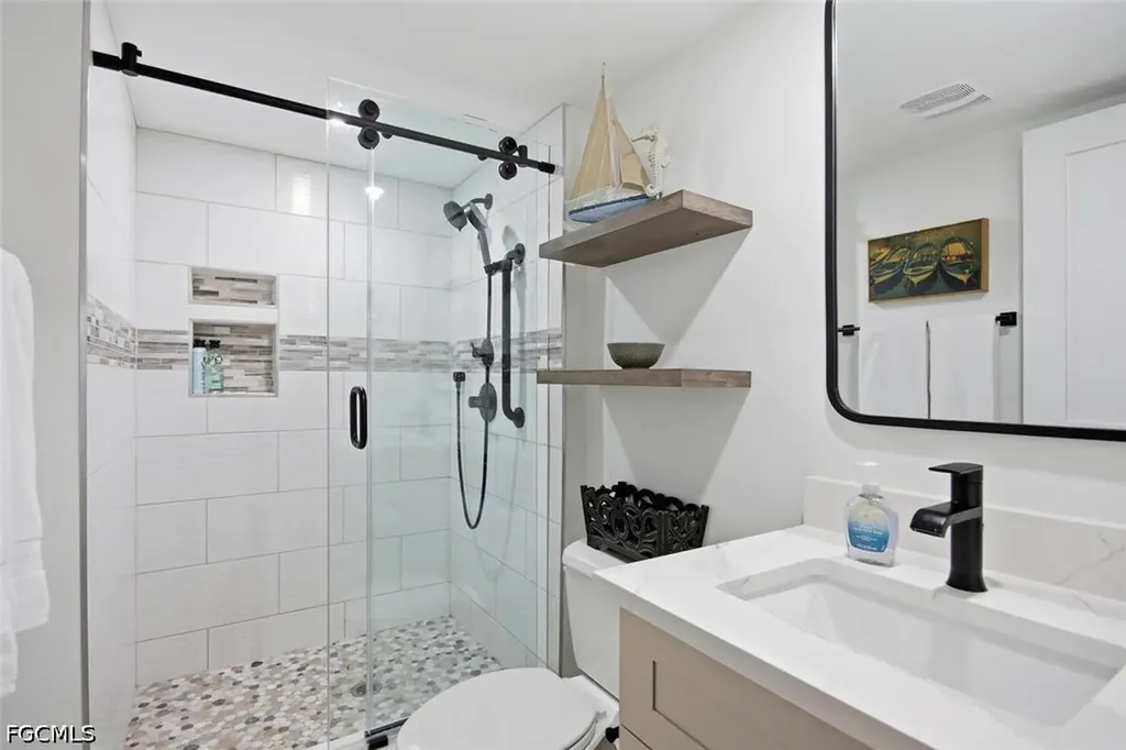 2265 W Gulf Drive Sanibel FL 33957