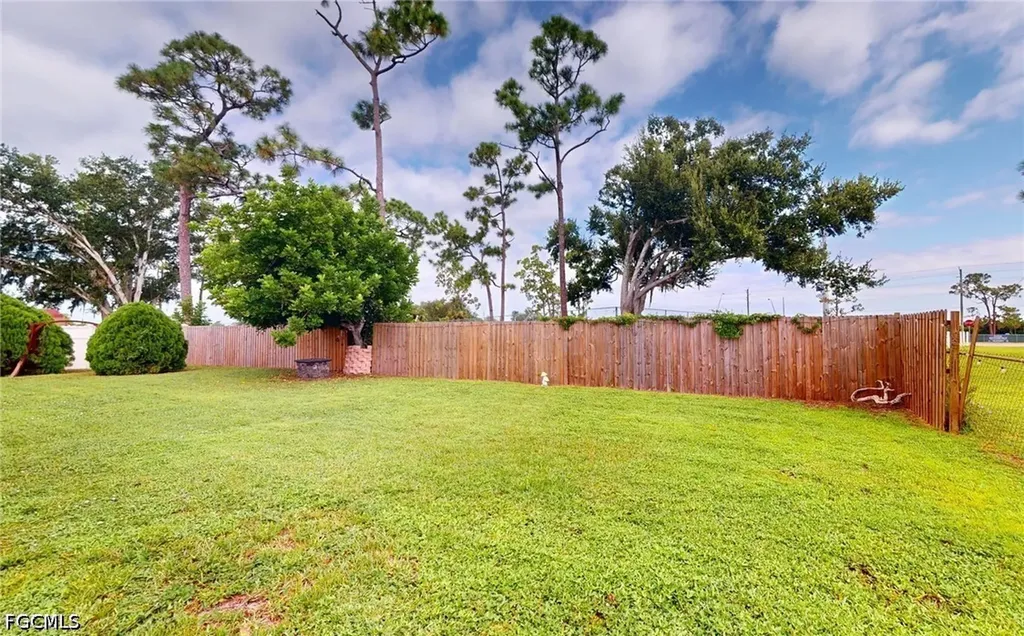2320 Alton Road Port Charlotte FL 33952