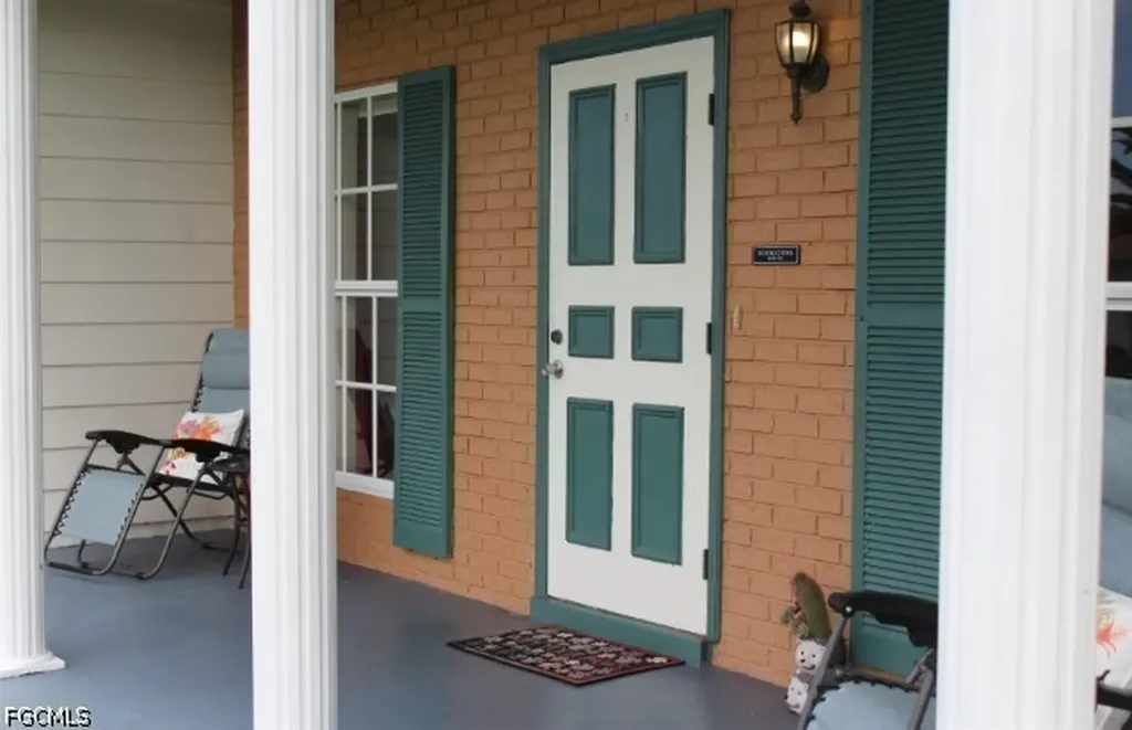 2320 Alton Road Port Charlotte FL 33952