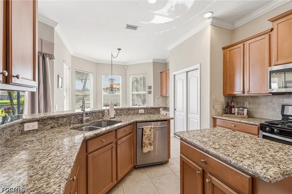 1230 Creek Nine Drive North Port FL 34291