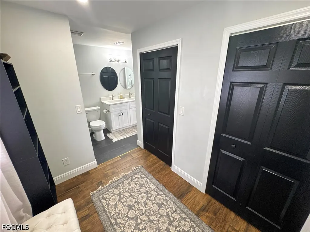 1019 Wyomi Drive Fort Myers FL 33919