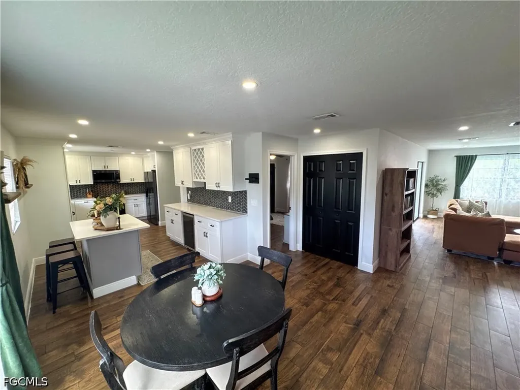 1019 Wyomi Drive Fort Myers FL 33919