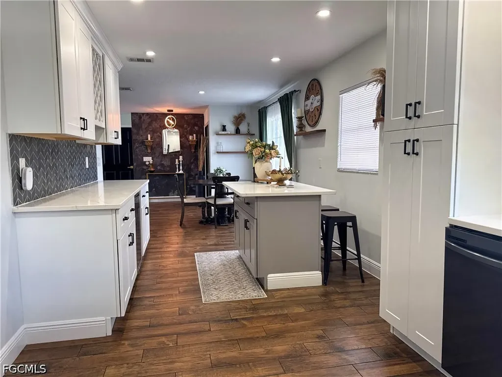 1019 Wyomi Drive Fort Myers FL 33919