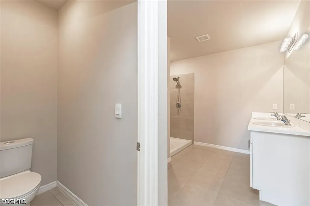1806 NW 21st Terrace Cape Coral FL 33993