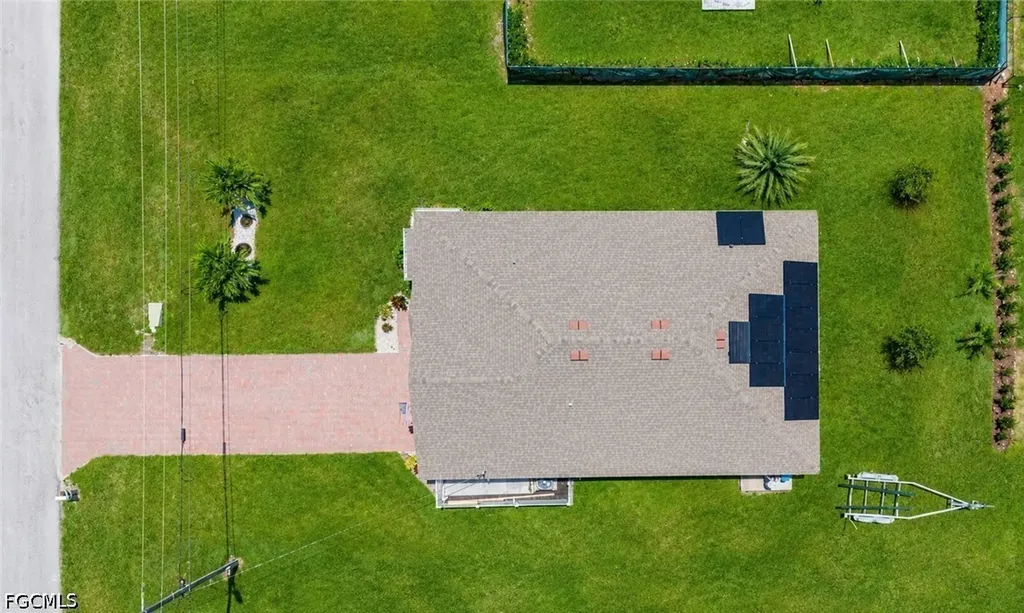 1806 NW 21st Terrace Cape Coral FL 33993