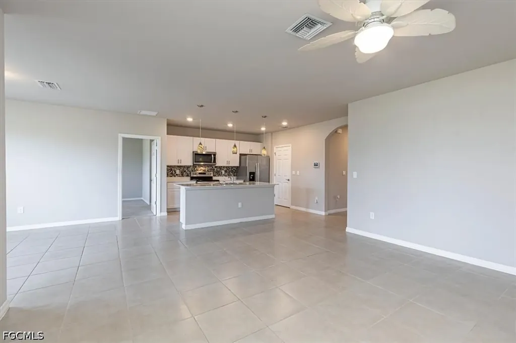 1806 NW 21st Terrace Cape Coral FL 33993