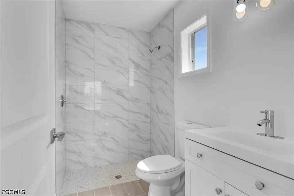 4130 NW 33rd Street Cape Coral FL 33993