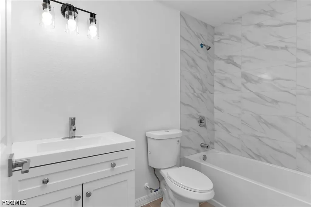 4130 NW 33rd Street Cape Coral FL 33993