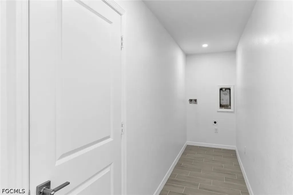4130 NW 33rd Street Cape Coral FL 33993