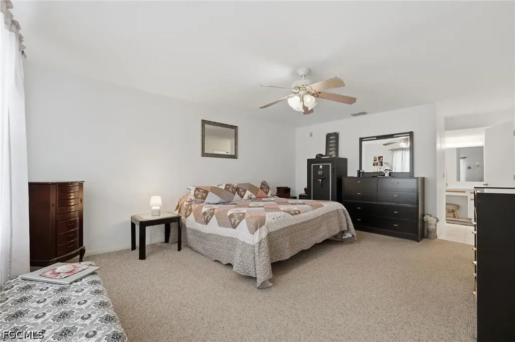 1212 SW 13th Street Cape Coral FL 33991