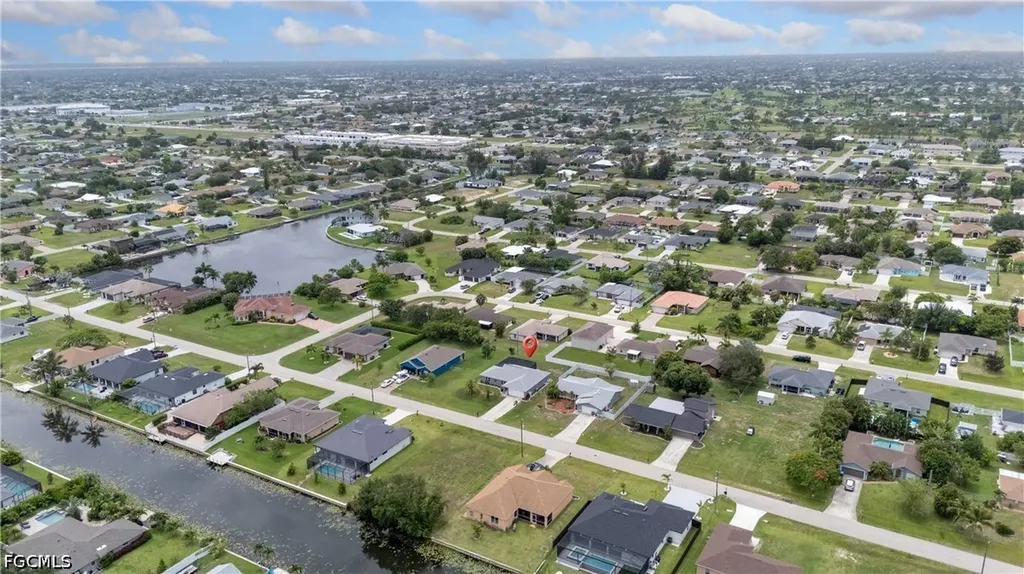 1212 SW 13th Street Cape Coral FL 33991