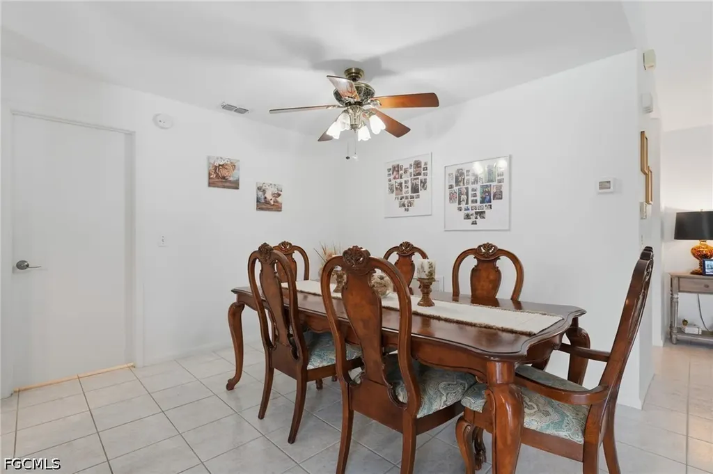 1212 SW 13th Street Cape Coral FL 33991
