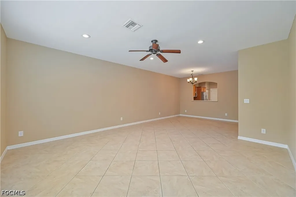 9797 Roundstone Circle Fort Myers FL 33967