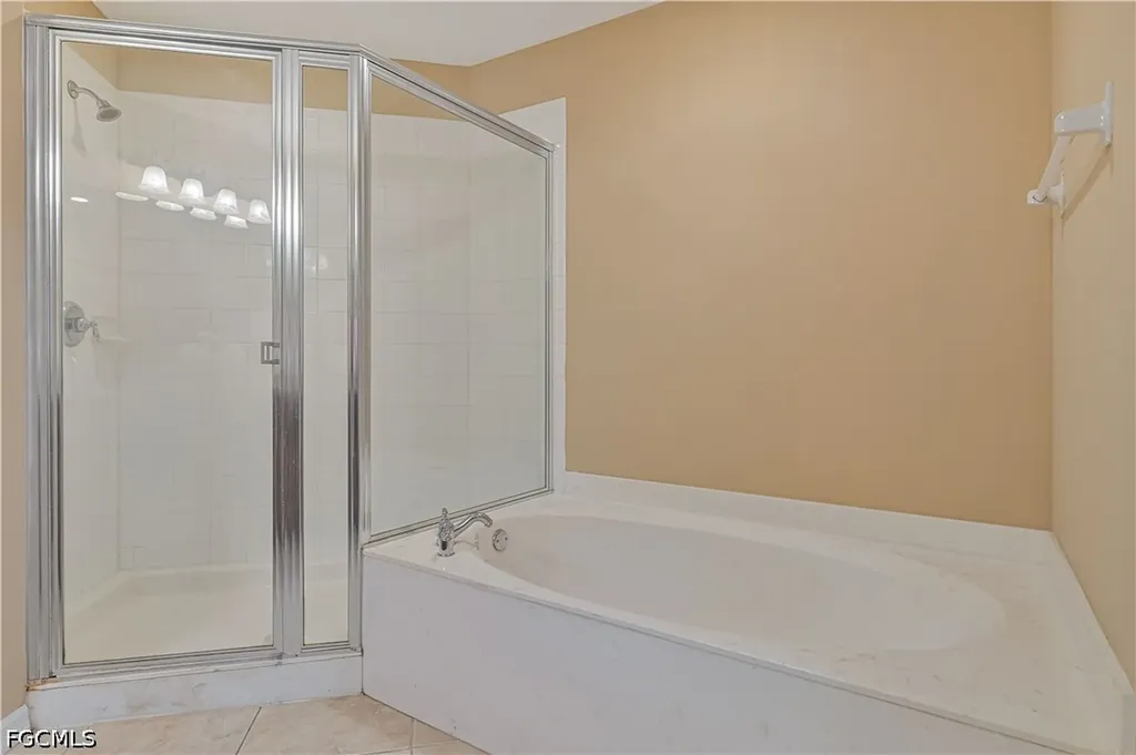9797 Roundstone Circle Fort Myers FL 33967
