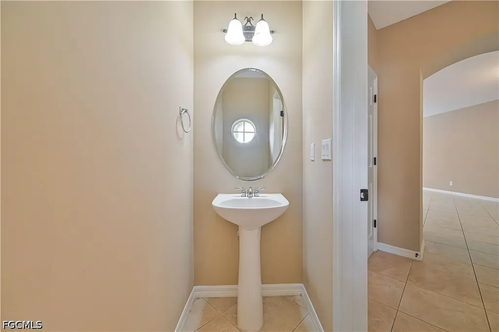 9797 Roundstone Circle Fort Myers FL 33967